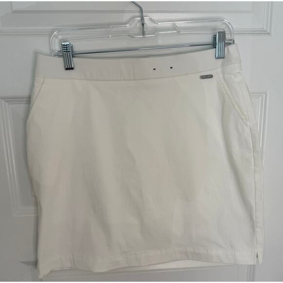 Rafaella White Lined Pull-On Skort with Logo Plate – Size Small - Picture 1 of 4